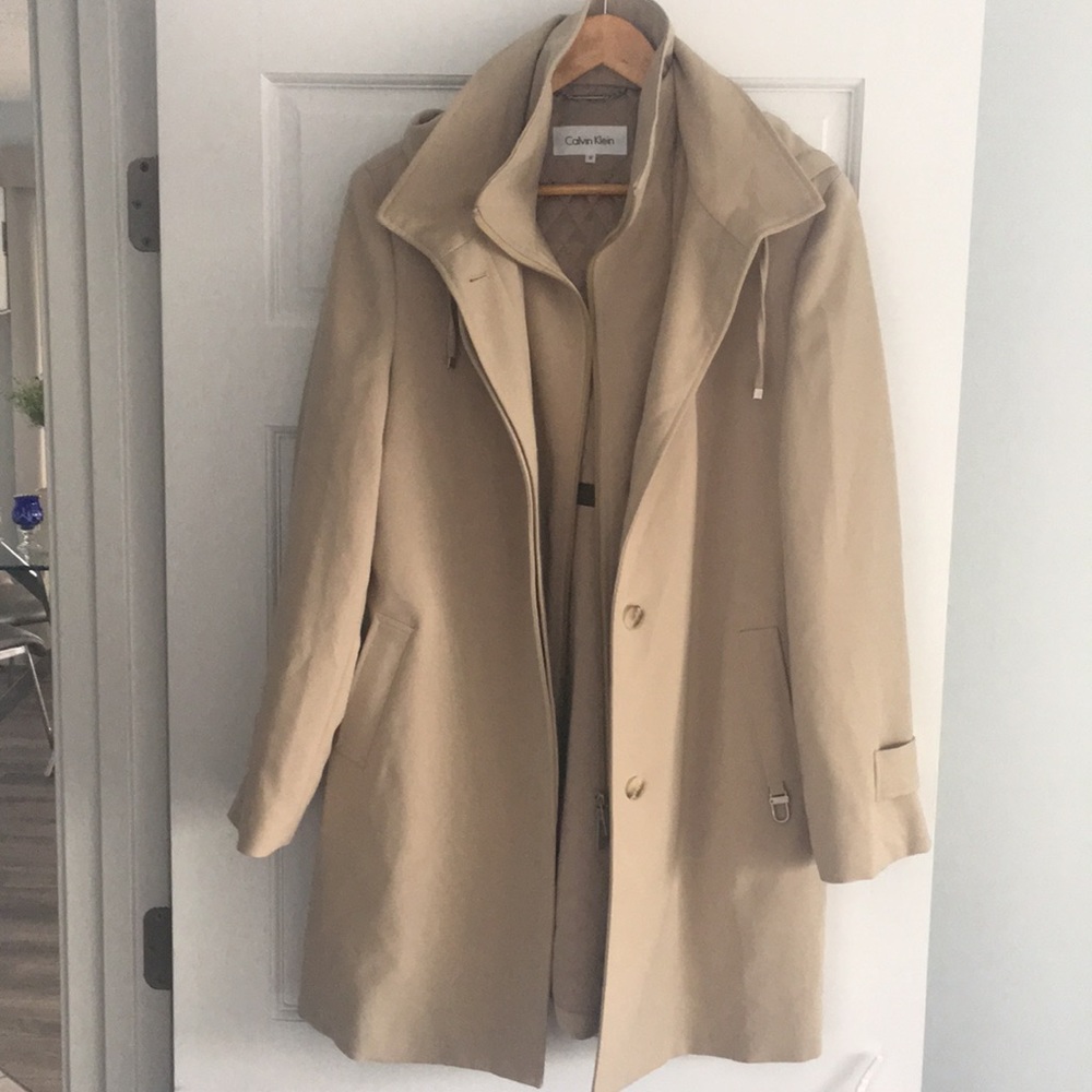 Beige coat with removable hood